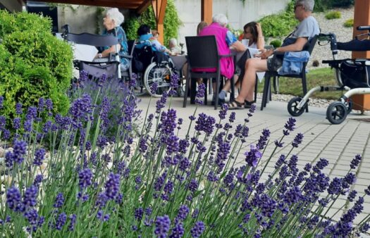 Rodinné grilování v SeniorCentru Chotěboř